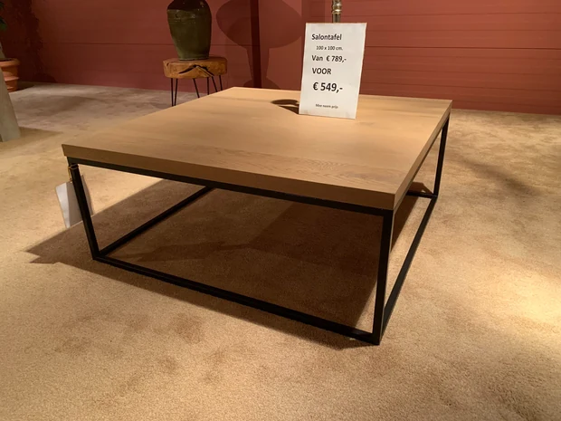Salontafel eiken 100 x 100 cm
